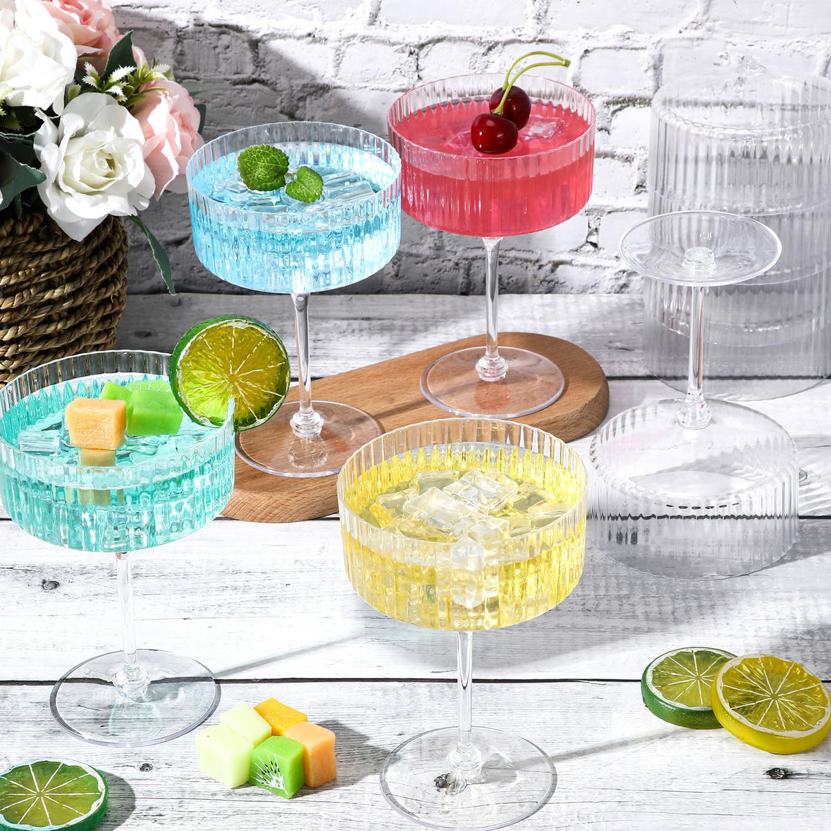 6 Pcs 10 oz Clear Plastic Martini Glasses P734774